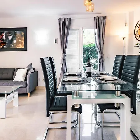 Awesome In With Kitchen